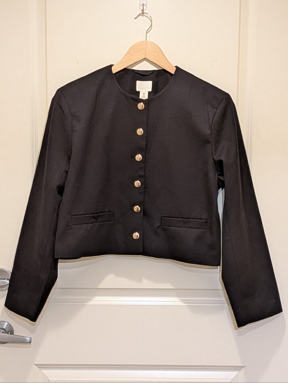 EUC H&M M Black Crop Blazer with Gold Button Front
